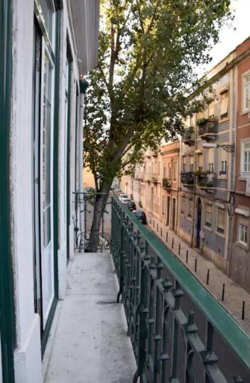 Апартаменты Tradicional Charm House Лиссабон Экстерьер фото
